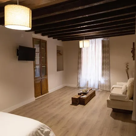 Casa Nicola * Toro
